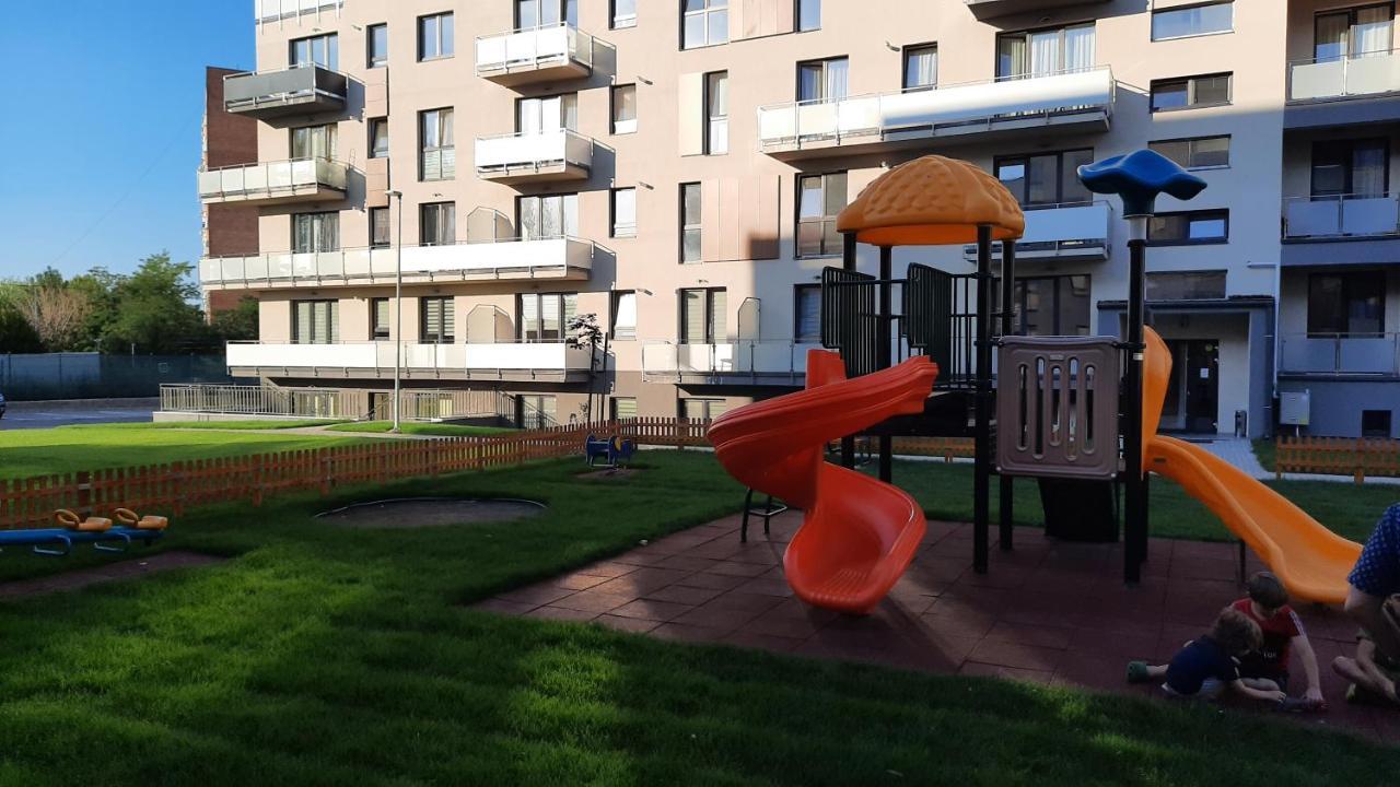 New Grey Residence Apartament Targu Mures Exterior photo