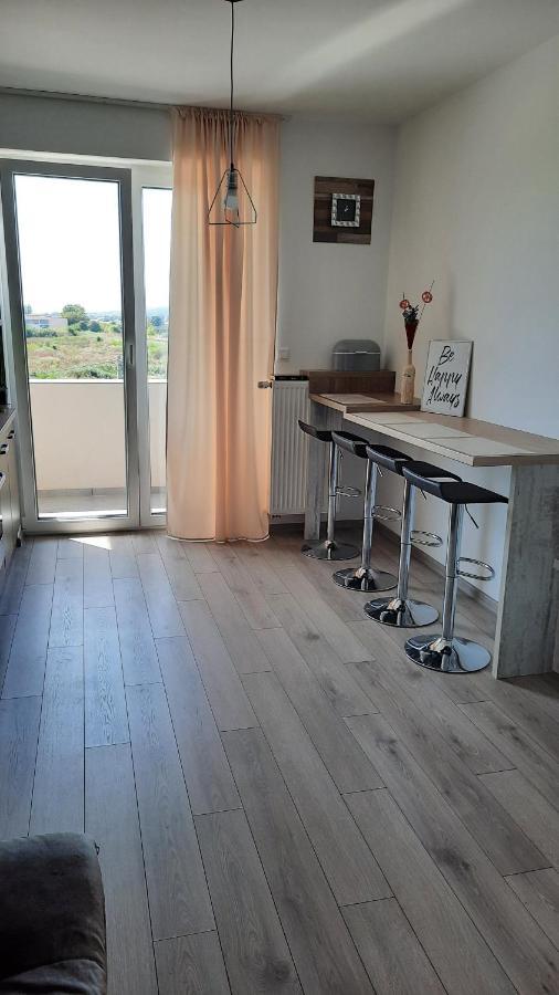 New Grey Residence Apartament Targu Mures Exterior photo